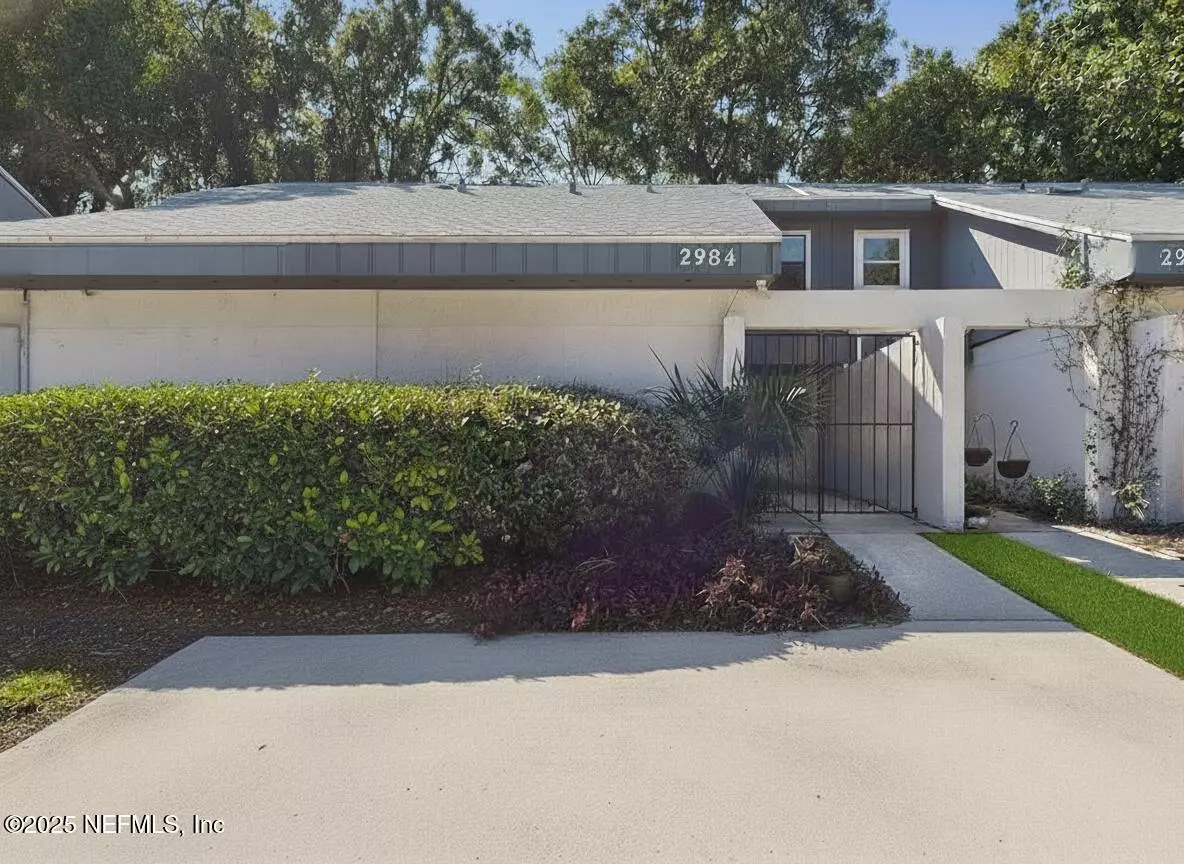 Jacksonville, FL 32233,2984 SONGBIRD DR