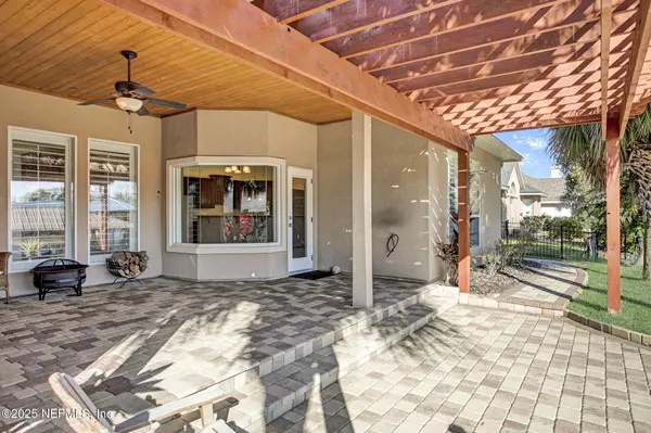 Jacksonville, FL 32250,4223 TRADEWINDS DR