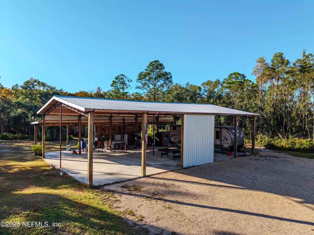 Steinhatchee, FL 32359,1313 OAK POND CIR