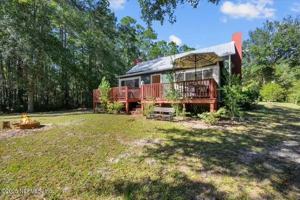 Hawthorne, FL 32640,21317 SE 111TH AVE