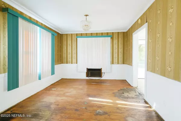 Jacksonville, FL 32208,8020 OAKWOOD ST