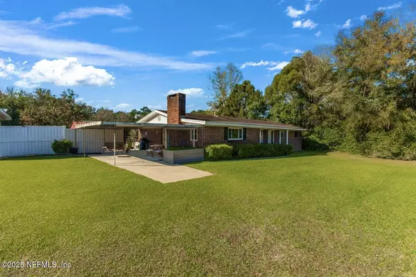 Green Cove Springs, FL 32043,2113 STATE ROAD 16 W