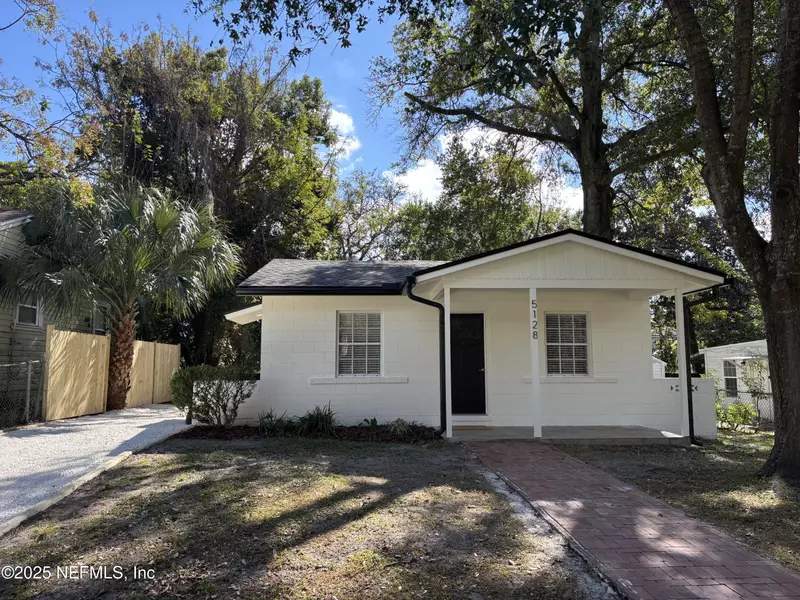 5128 SUNDERLAND RD, Jacksonville, FL 32210