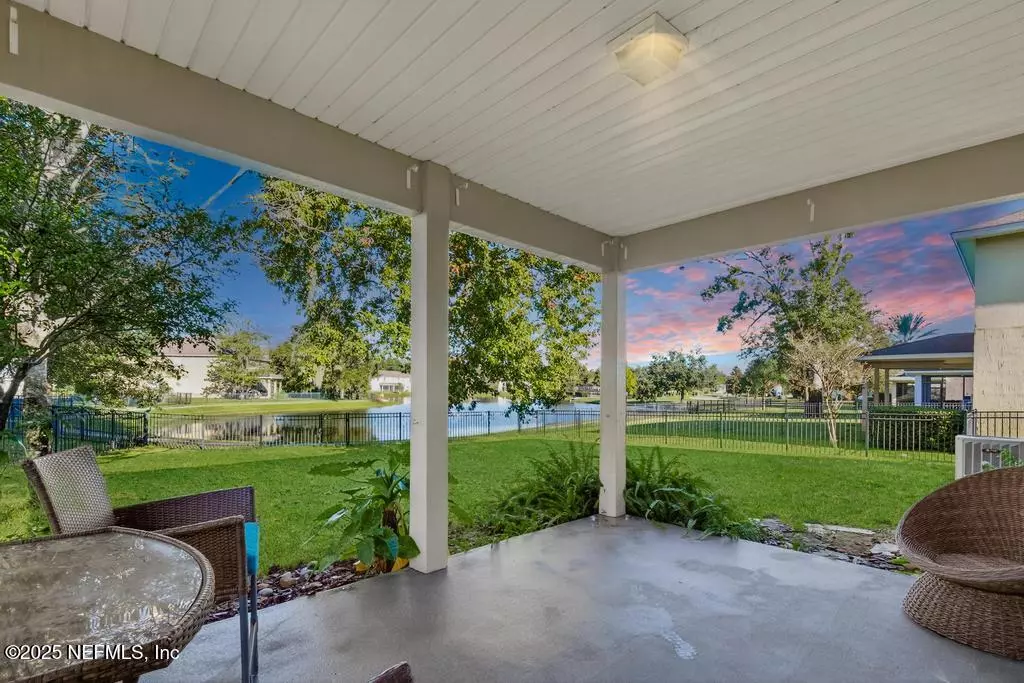 St. Johns, FL 32259,612 SPRUCE CREEK RD