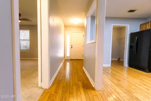 Jacksonville, FL 32257,10800 OLD ST AUGUSTINE RD #202