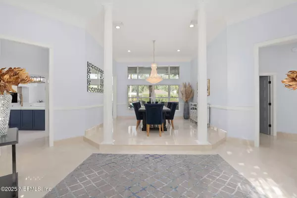 Jacksonville, FL 32223,2553 SPREADING OAKS LN