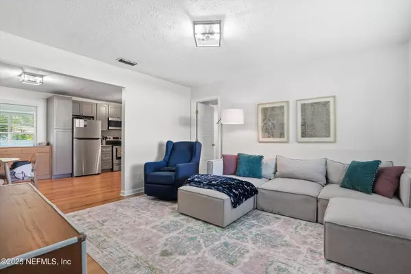 Jacksonville, FL 32211,1859 ECTOR RD