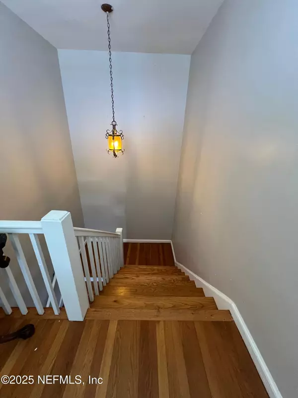 Jacksonville, FL 32207,1789 RIVER RD #4