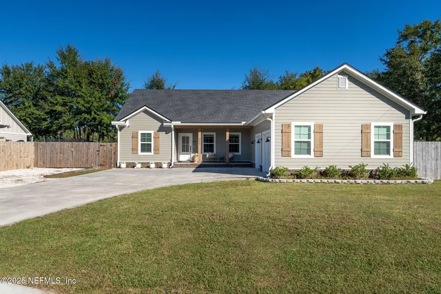 4231 WOLFE DR, Macclenny, FL 32063