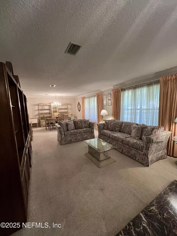 Jacksonville, FL 32250,3962 EUNICE RD