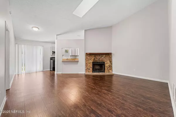 Jacksonville, FL 32216,2753 CAVENDER CT