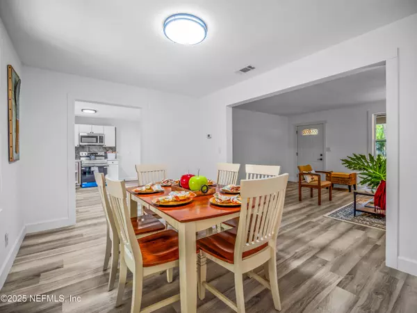 Orange Park, FL 32073,2522 GRASSHOPPER LN