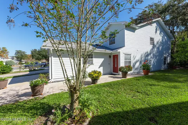 Jacksonville, FL 32225,3911 MEADOWVIEW DR N