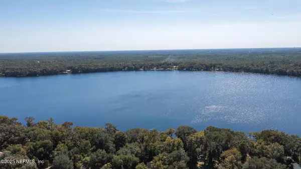 Hawthorne, FL 32640,103 MAGNOLIA ST