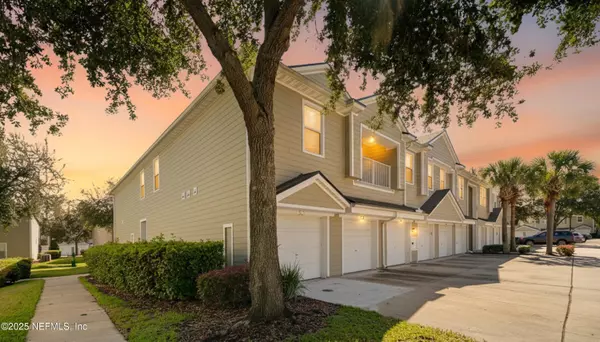 Jacksonville, FL 32256,7061 SNOWY CANYON DR #111