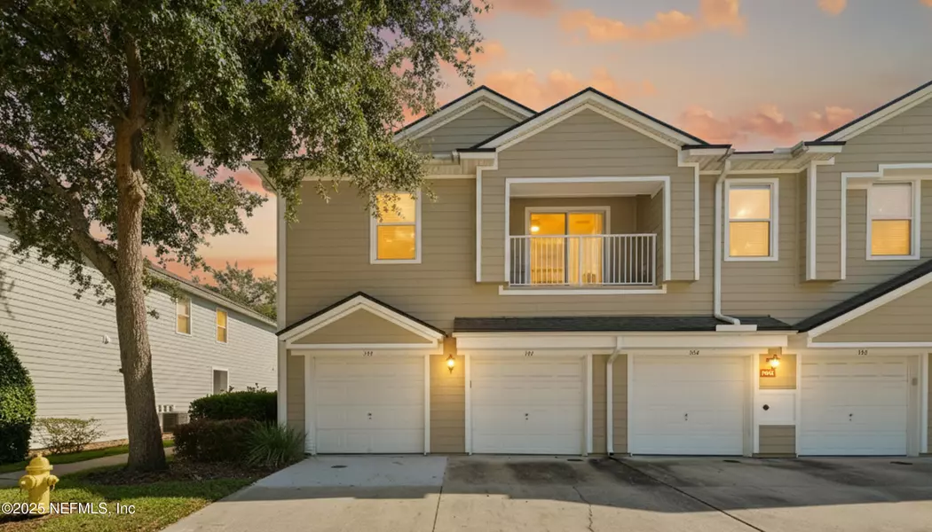 7061 SNOWY CANYON DR #111, Jacksonville, FL 32256