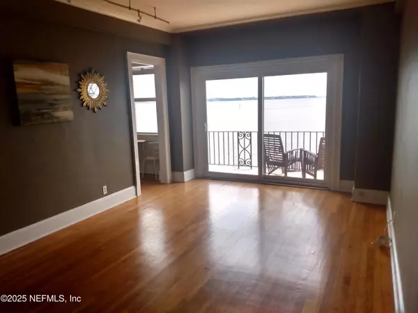 Jacksonville, FL 32204,1846 MARGARET ST #2B