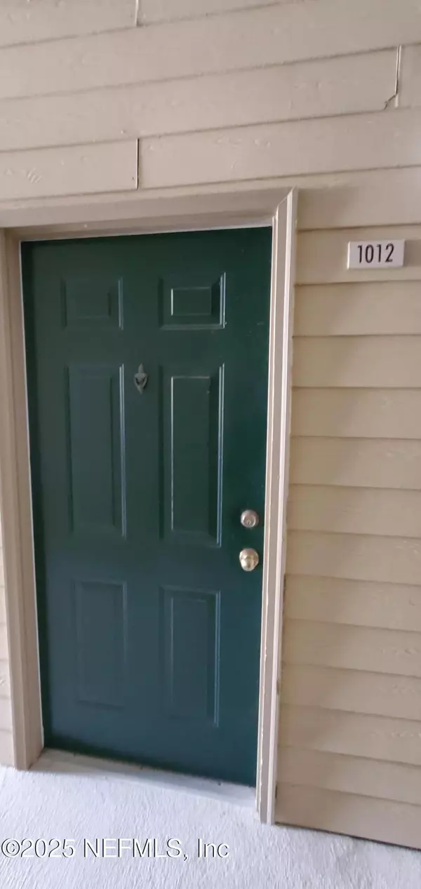 Jacksonville, FL 32256,7800 POINT MEADOWS DR #1012