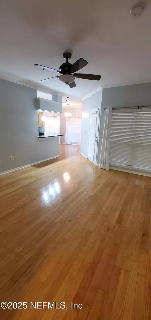 Jacksonville, FL 32256,7800 POINT MEADOWS DR #1012