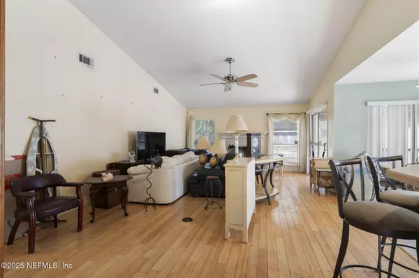 Jacksonville, FL 32225,3175 TROPHY PL