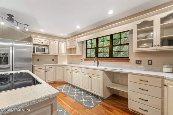 Palatka, FL 32177,166 SLAUGHTER RD