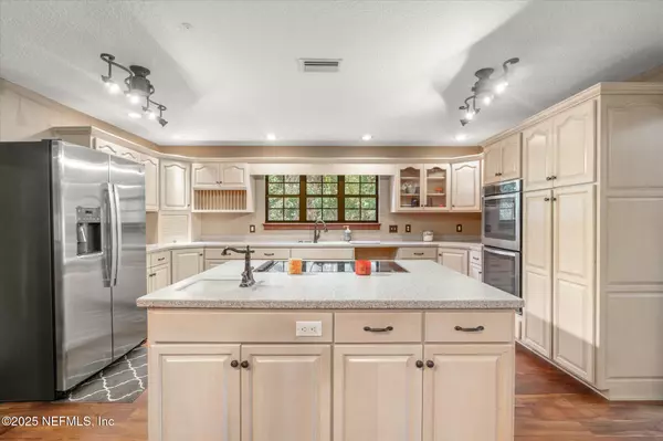 Palatka, FL 32177,166 SLAUGHTER RD