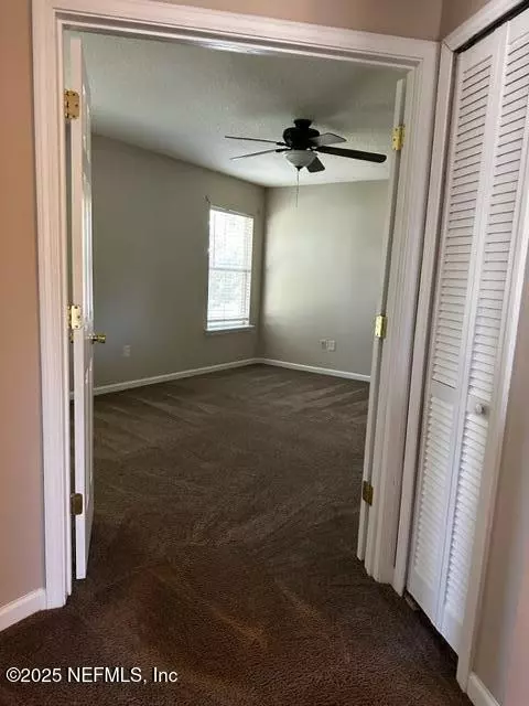 Orange Park, FL 32065,4095 PEBBLE BROOKE CIR