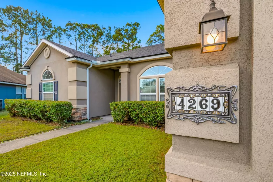 4269 VICTORIA LAKES DR W, Jacksonville, FL 32226