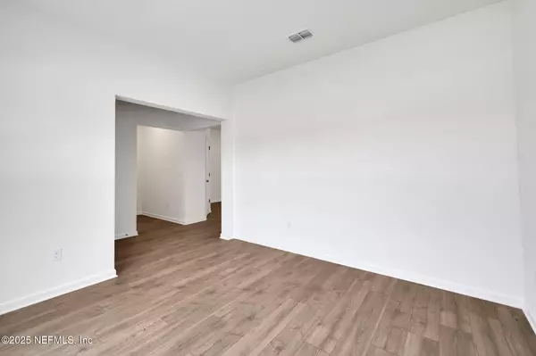 Jacksonville, FL 32234,14401 CREEKBLUFF WAY