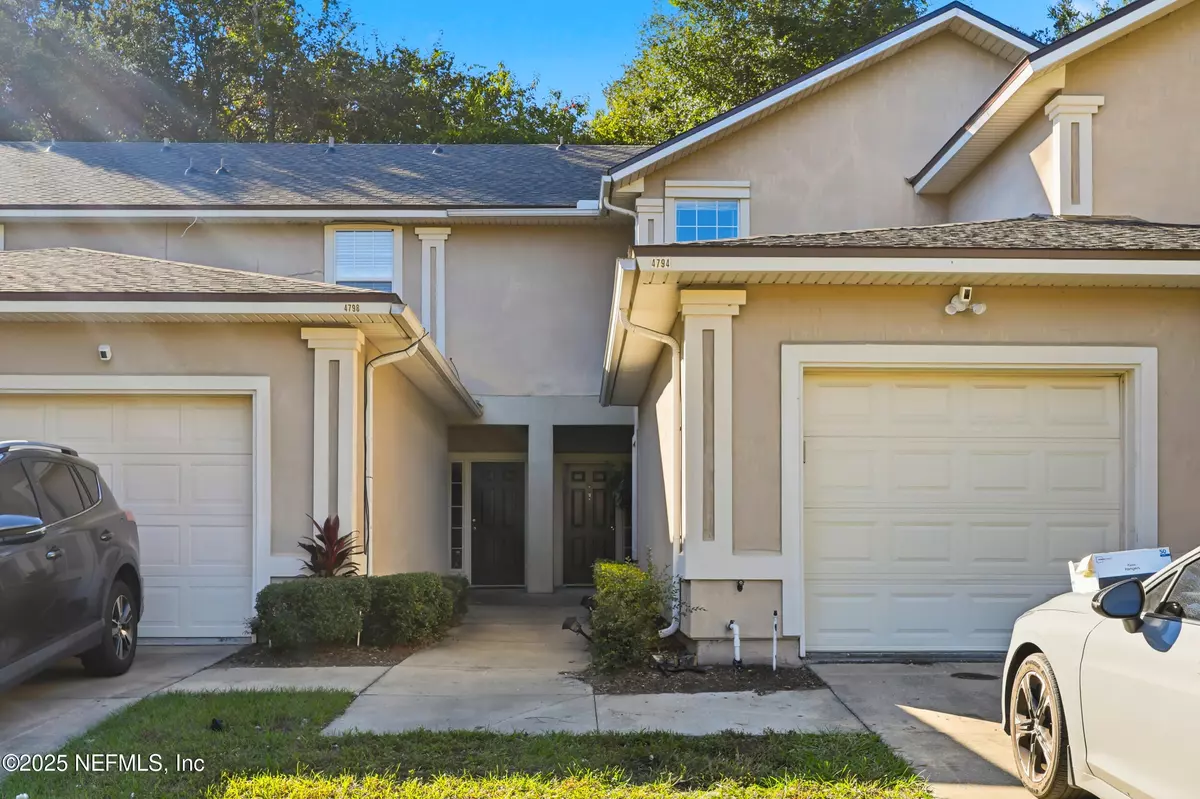 Jacksonville, FL 32210,4794 PLAYPEN DR