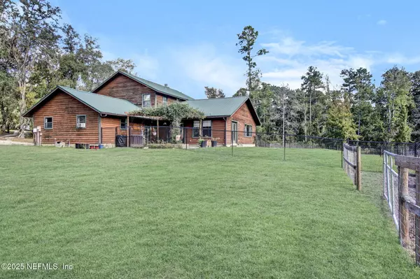 Palatka, FL 32147,120 WIPPLETREE CT