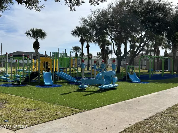 Jacksonville Beach, FL 32250,625 4TH AVE S