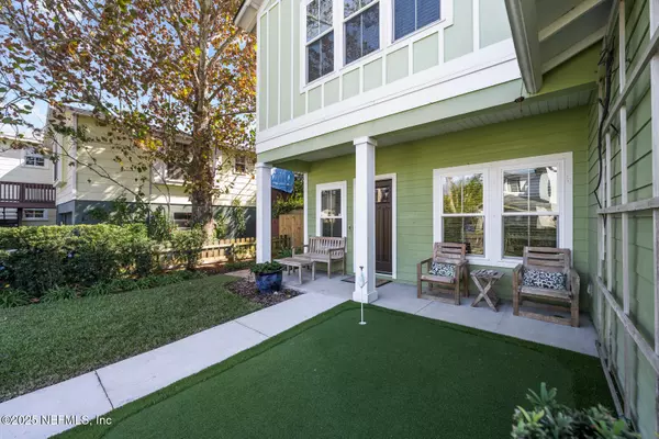 Neptune Beach, FL 32266,317 MYRTLE ST