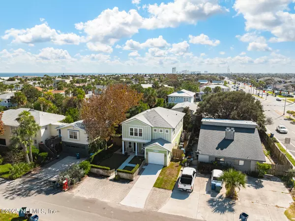 Neptune Beach, FL 32266,317 MYRTLE ST