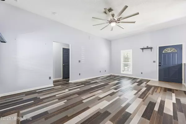 Orange Park, FL 32065,898 JOHNS AVE