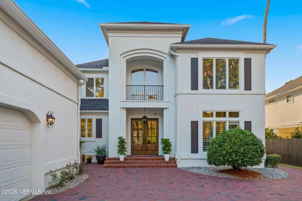 Ponte Vedra Beach, FL 32082,185 N ROSCOE BLVD