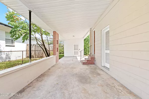 Jacksonville, FL 32210,4615 ANVERS BLVD