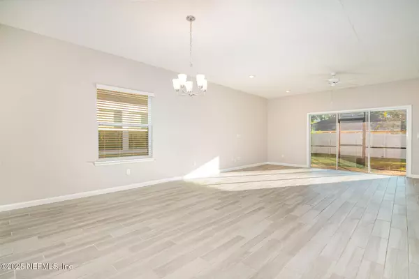 Jacksonville, FL 32222,7123 LONGLEAF BRANCH DR