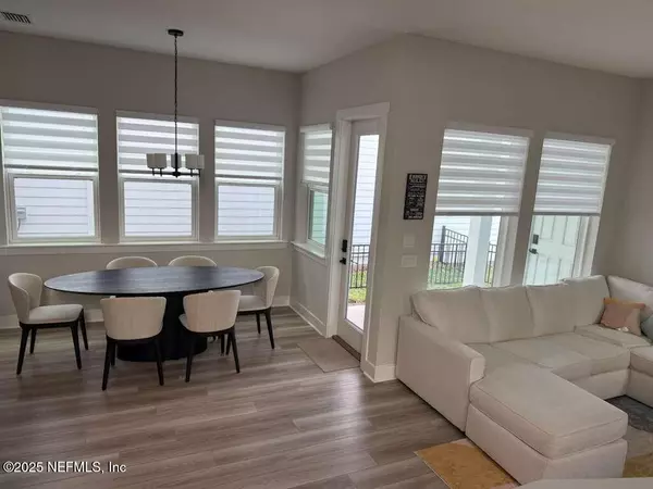 Jacksonville, FL 32256,11023 COSMIC WAY