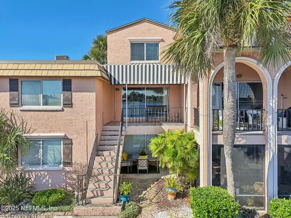 Jacksonville, FL 32210,5375 ORTEGA FARMS BLVD #109