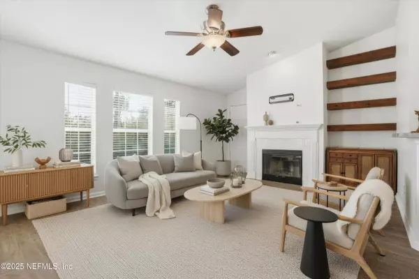 Jacksonville Beach, FL 32250,57 JARDIN DE MER PL #57