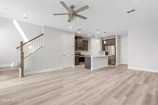 Jacksonville, FL 32224,3524 OYSTERCATCHER WAY