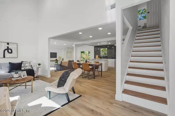 Jacksonville, FL 32257,10713 GELDING DR