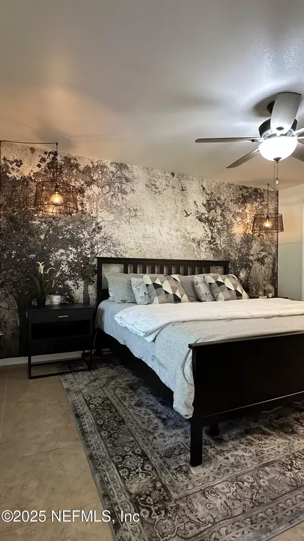 Jacksonville, FL 32256,7800 POINT MEADOWS DR #136