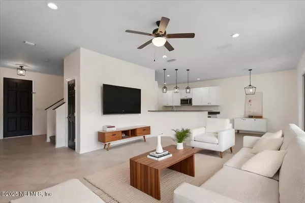 New Smyrna Beach, FL 32168,3357 PEGASO AVE