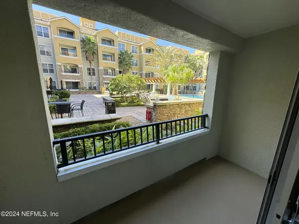 Jacksonville, FL 32216,8539 GATE Pkwy W #9112