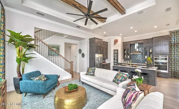 Fernandina Beach, FL 32034,903 SOMERUELUS ST