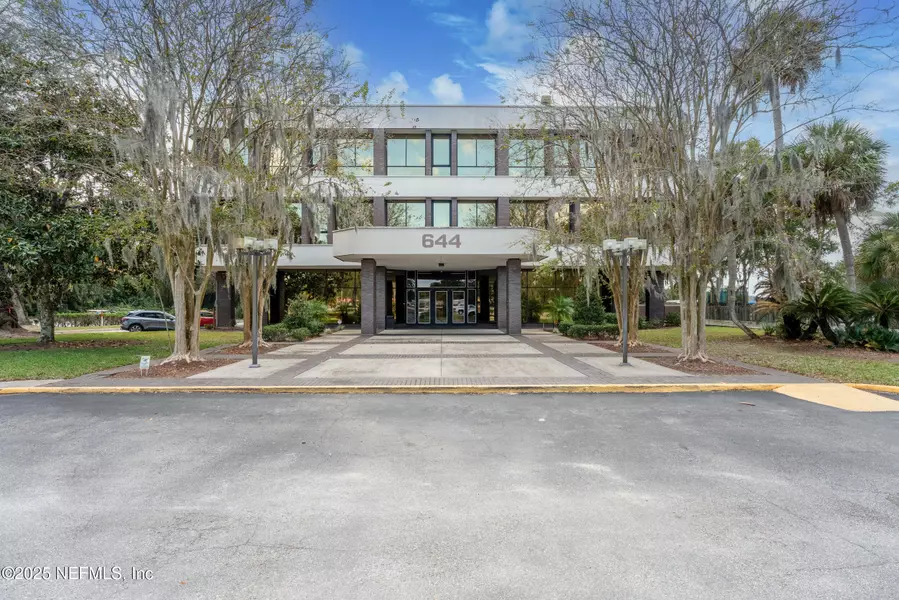 644 CESERY BLVD #350, Jacksonville, FL 32211