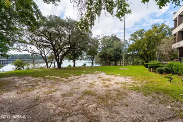 Jacksonville, FL 32211,644 CESERY BLVD #350