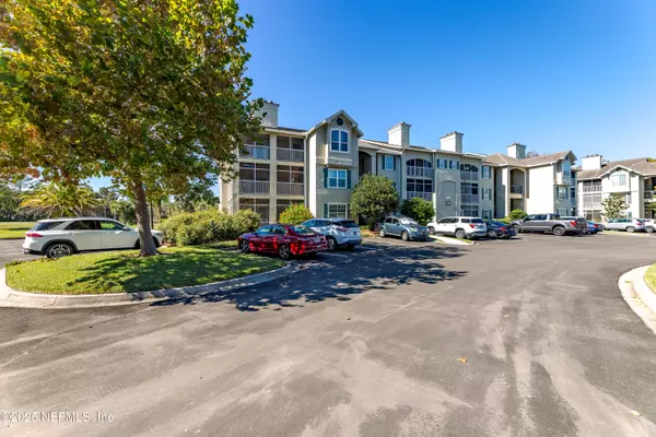 Ponte Vedra Beach, FL 32082,400 SANDIRON CIR #411